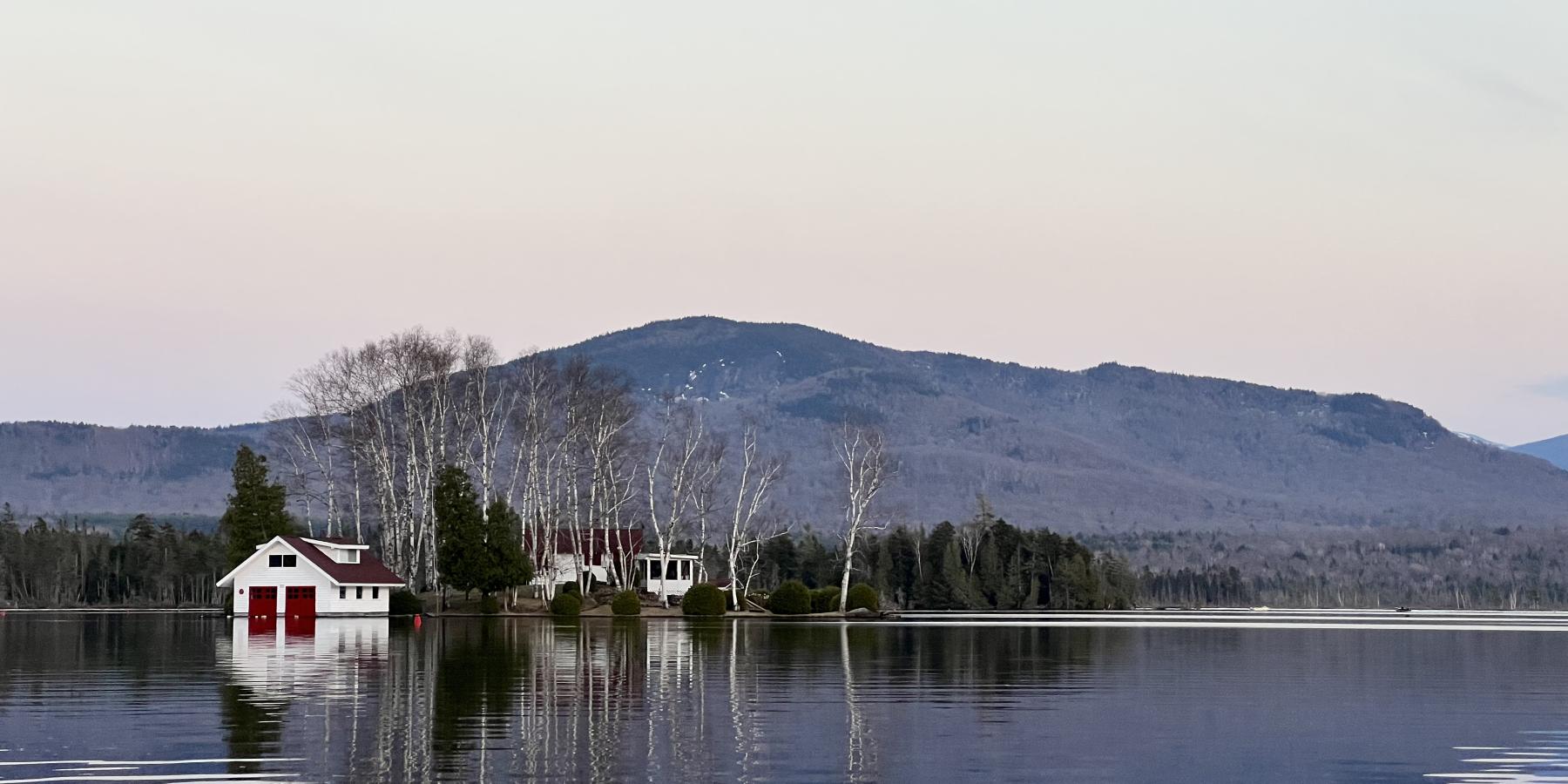 Home on Oseetah Lake